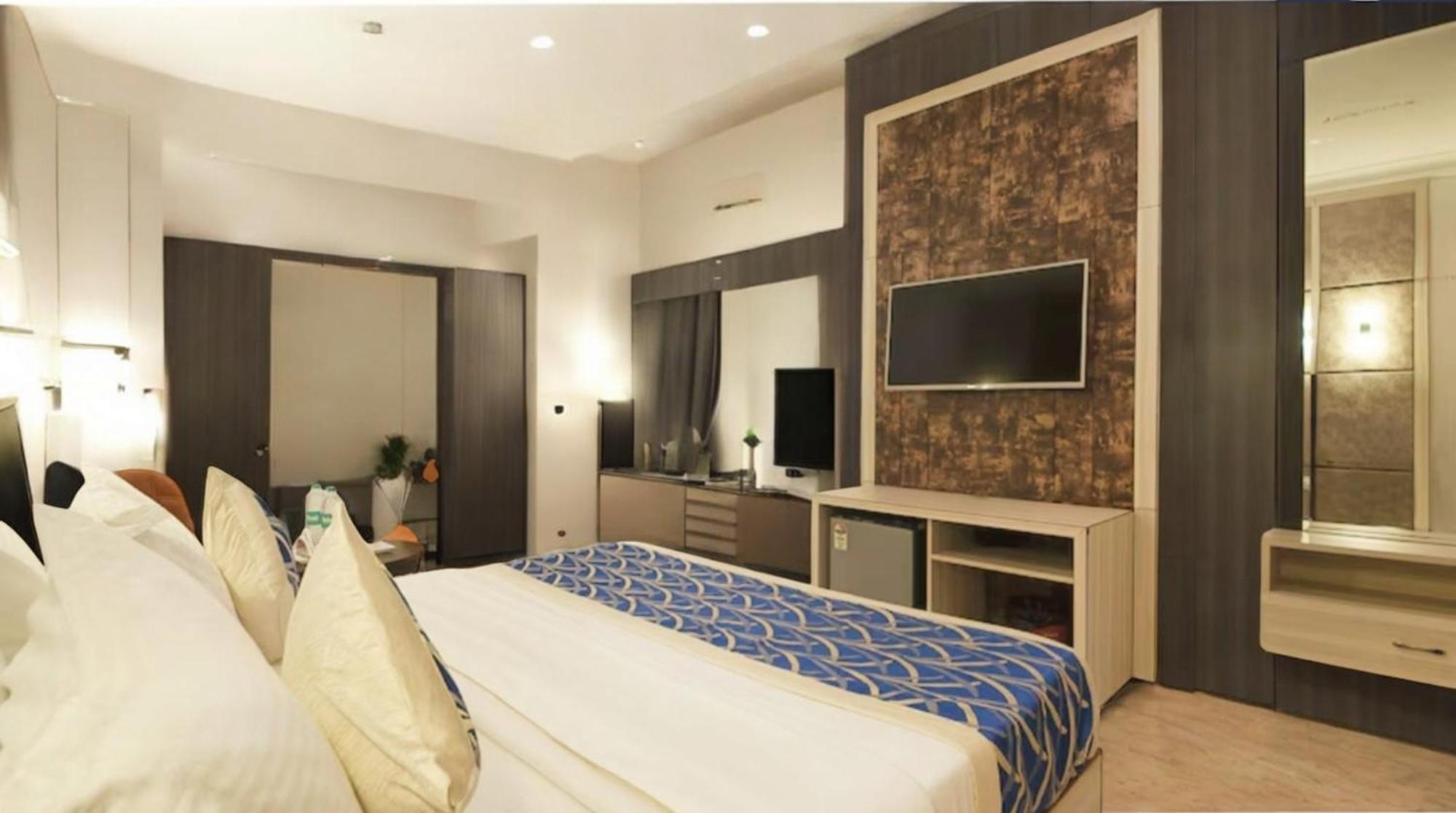Hotel The Almora By Rs Global Near By Delhi International Airport With - Free Airport Drop Νέο Δελχί Εξωτερικό φωτογραφία