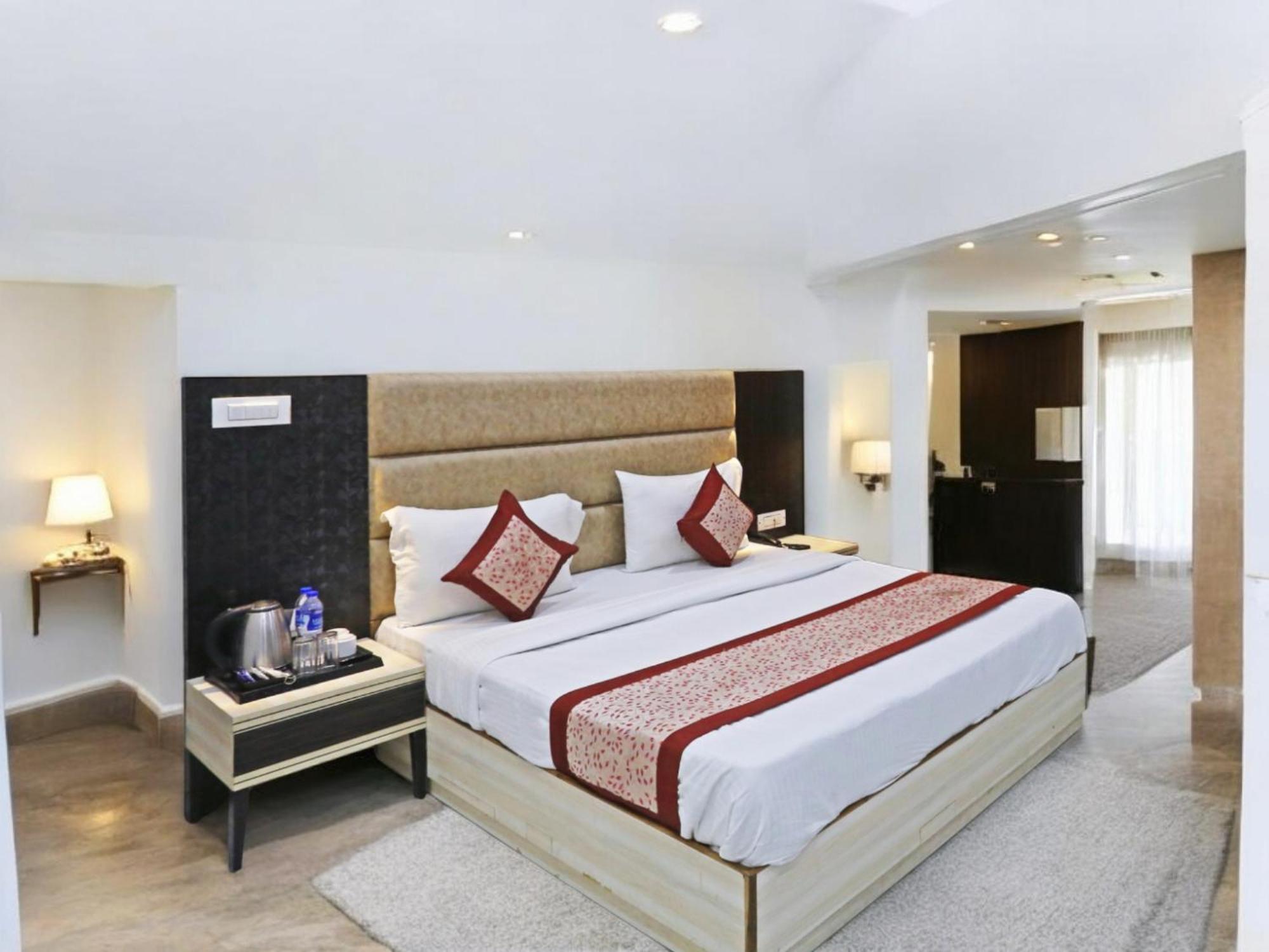 Hotel The Almora By Rs Global Near By Delhi International Airport With - Free Airport Drop Νέο Δελχί Εξωτερικό φωτογραφία