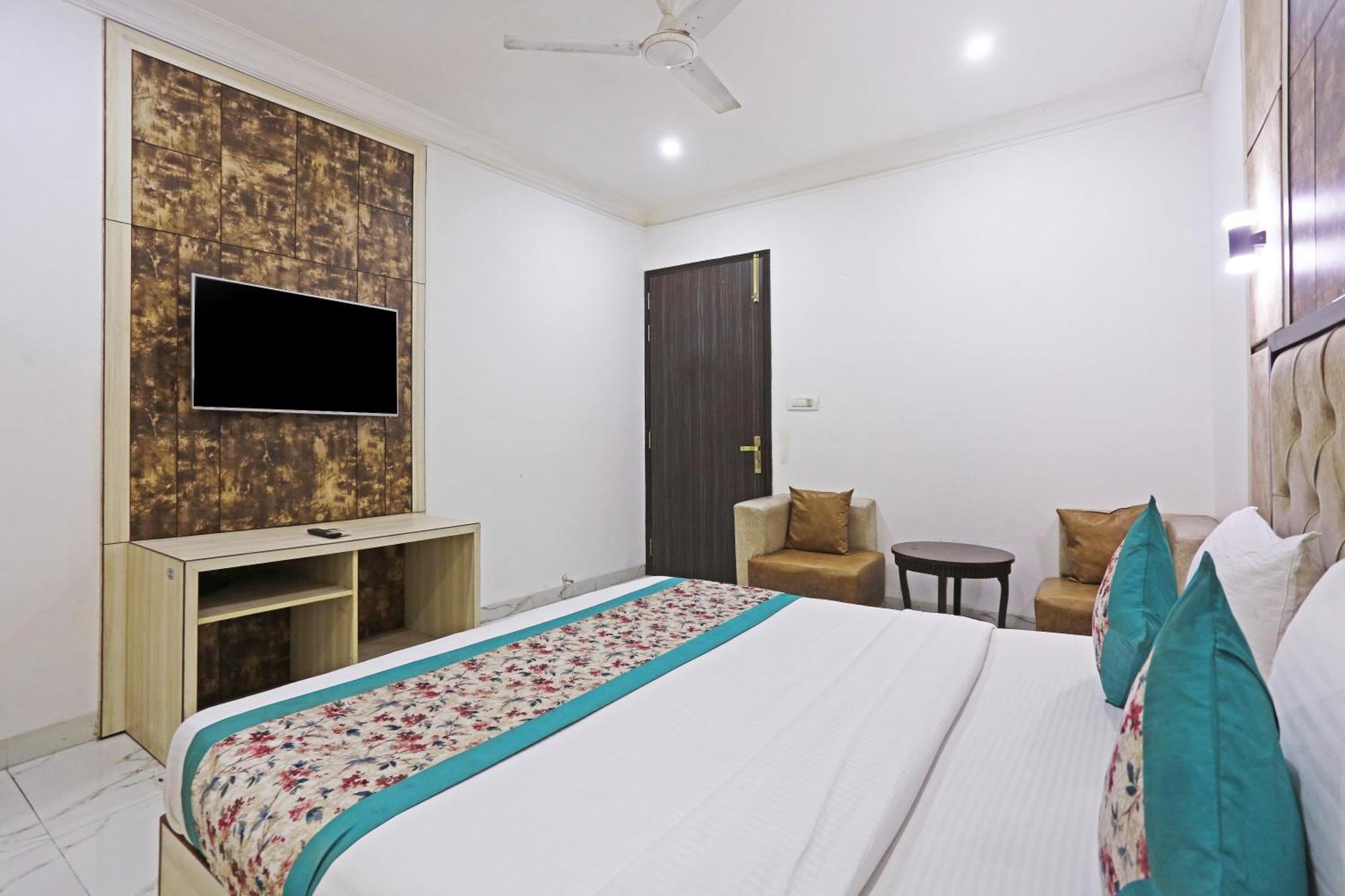 Hotel The Almora By Rs Global Near By Delhi International Airport With - Free Airport Drop Νέο Δελχί Εξωτερικό φωτογραφία