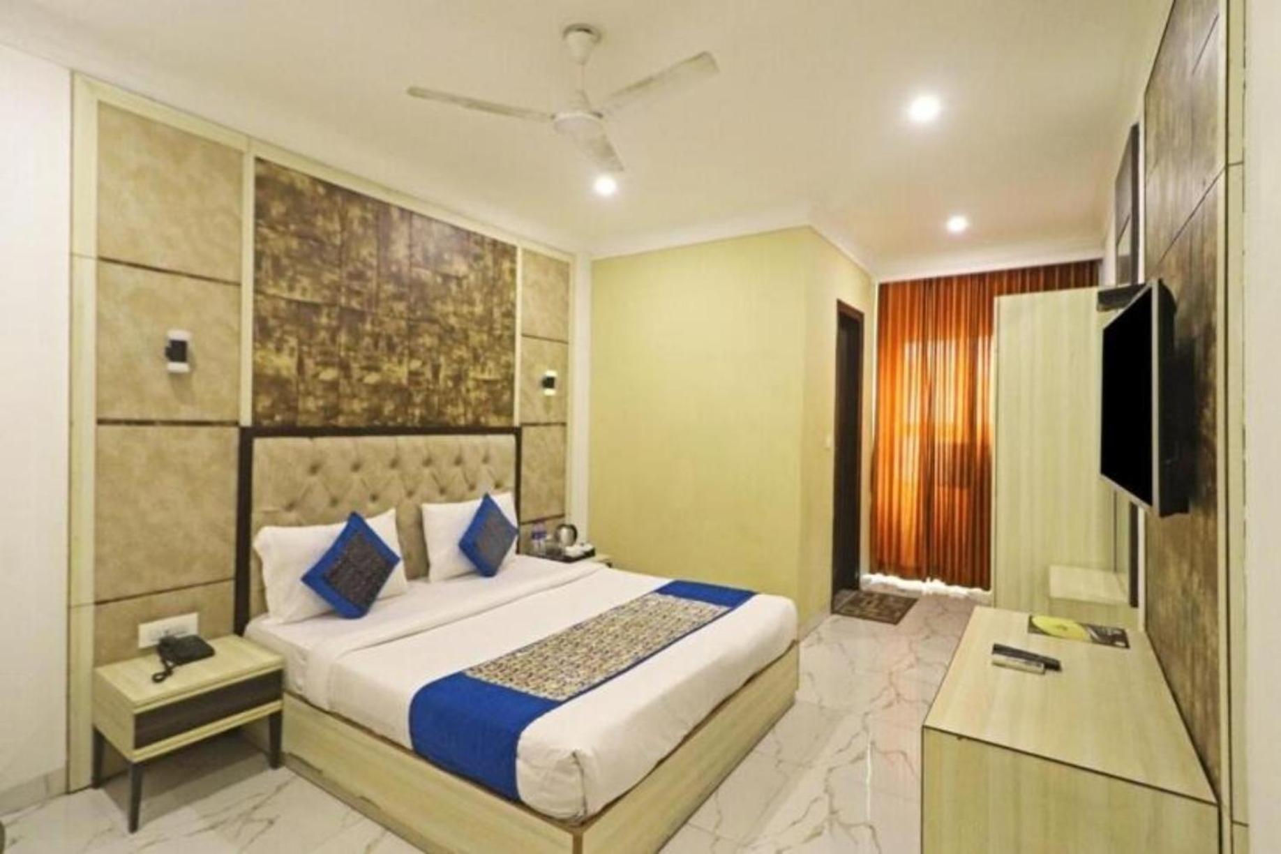 Hotel The Almora By Rs Global Near By Delhi International Airport With - Free Airport Drop Νέο Δελχί Εξωτερικό φωτογραφία