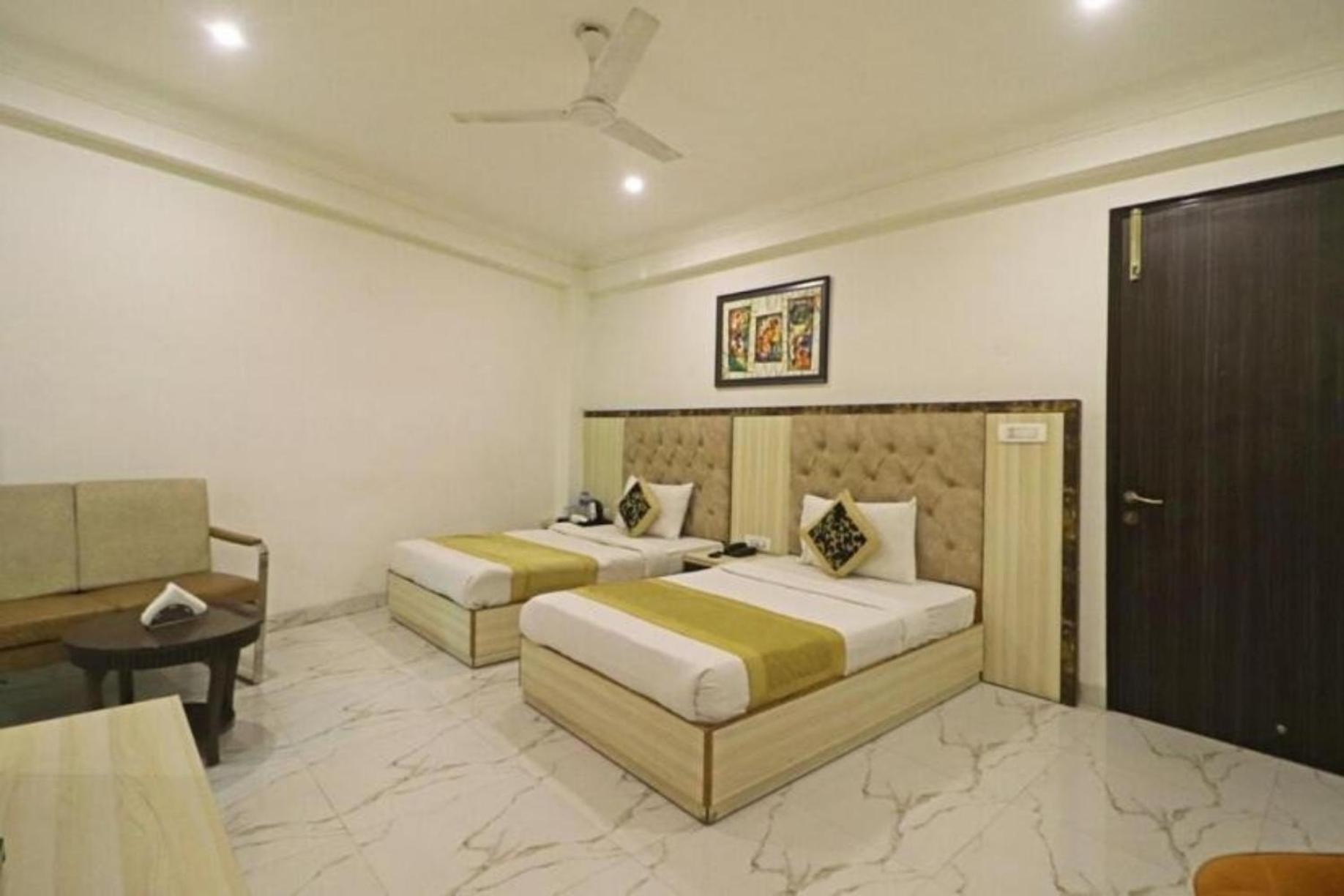 Hotel The Almora By Rs Global Near By Delhi International Airport With - Free Airport Drop Νέο Δελχί Εξωτερικό φωτογραφία